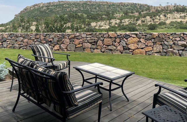 Beautiful Home With Gorgeous Views