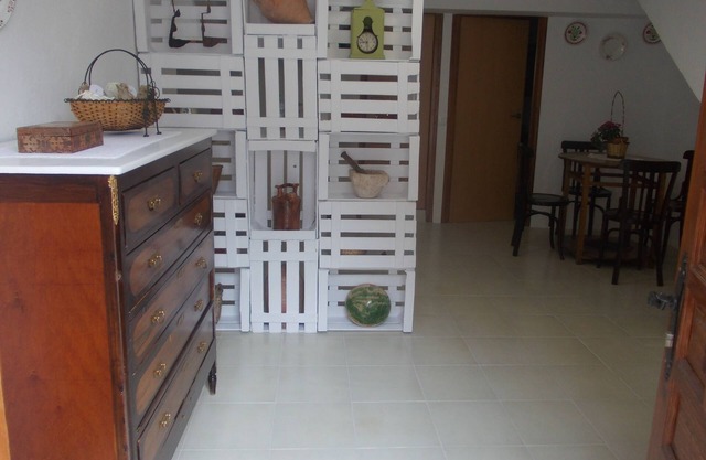 BEAUTIFUL HOUSE IN VILA-LARGA GODALL Hutte -002870 complete house offer 120 eur