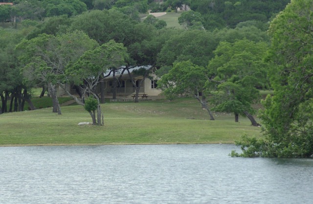 Beautiful house on 10 acre private lake stocked with bass, 4.5 miles from Boerne