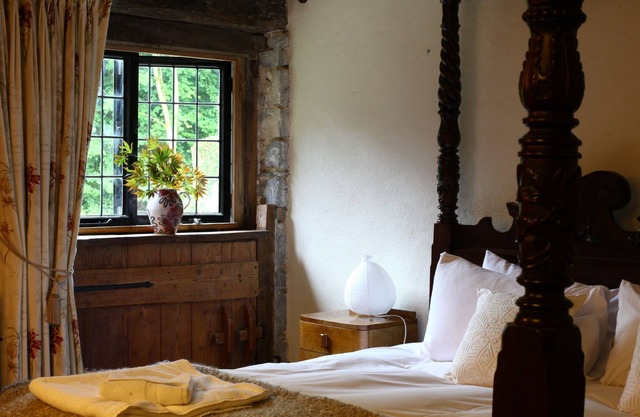 Beautiful Medieval Manor in the heart of the Devon Countryside
