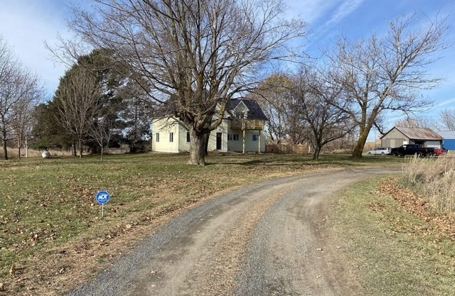Beautiful Newly Renovated Luxury Farmhouse Rental