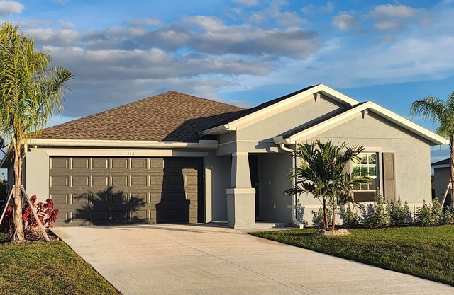 Beautiful new vacation home in Fort Myers/Lehigh Acres