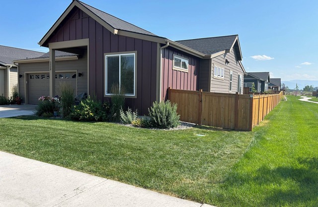 Beautiful & Newer 2/2 single family home in highly sought after Bozeman Montana
