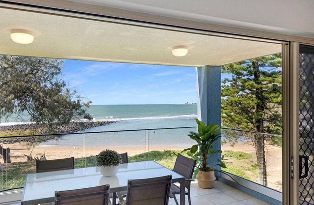 Beautiful Ocean Front Apartment at Pacific Links 1b