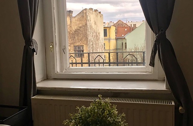 Beautiful one bed next to Danube in charming Budapest
