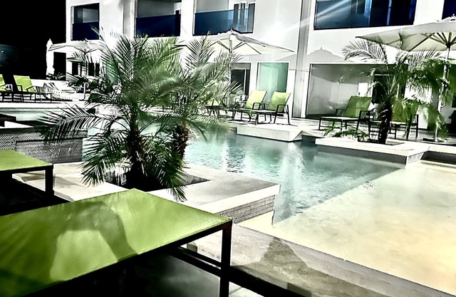 Beautiful poolside room