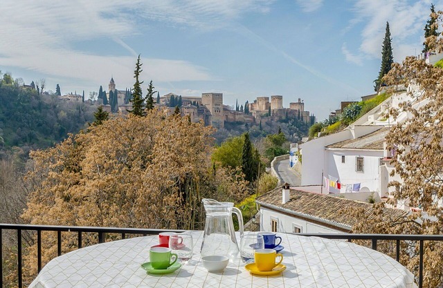 Beautiful private villa for 4 people with WIFI, TV and terrace