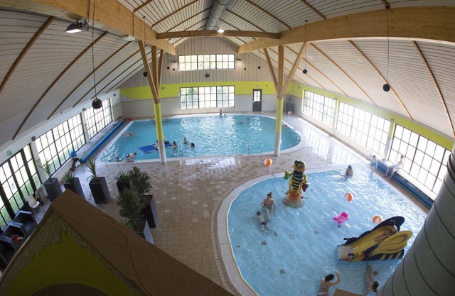 Beautiful private villa for 16 people with pool, WIFI, TV and terrace