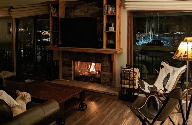 Beautiful, Quiet Condo in Keystone!