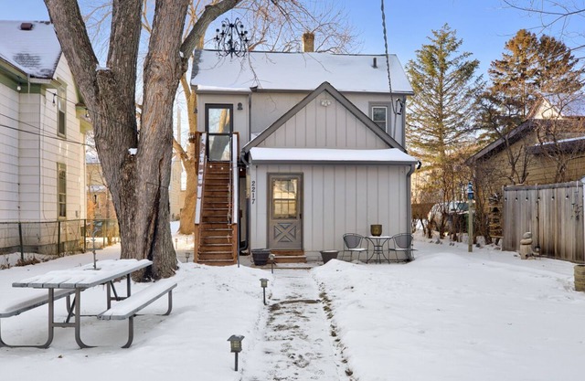 Beautiful retreat 3.0mi to downtown, MOA, MSP