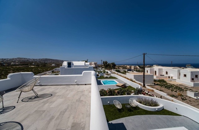 Beautiful Santorini Villa | 2 Bedrooms | Private Pool & Magical Sea Views |.