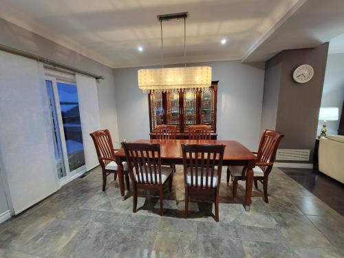 Beautiful single House in Rockland,ON
