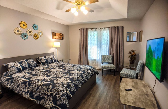Beautiful | spacious | clean house for families #2