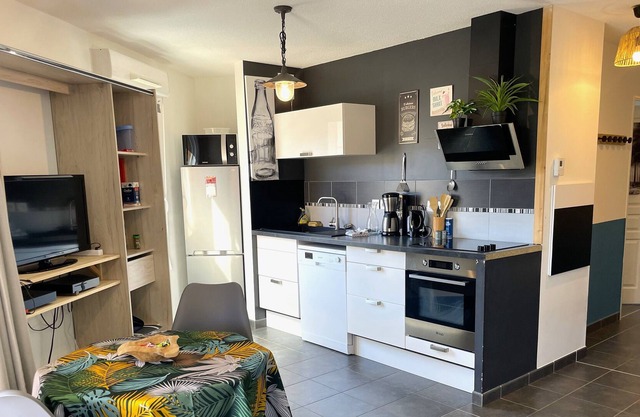 Beautiful spacious T2, terrace, secure parking, elevator Gap