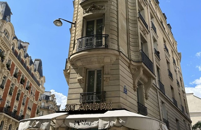 Beautiful studio apartment