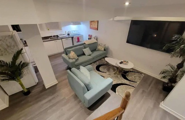 Beautiful Two Bedroom Basement