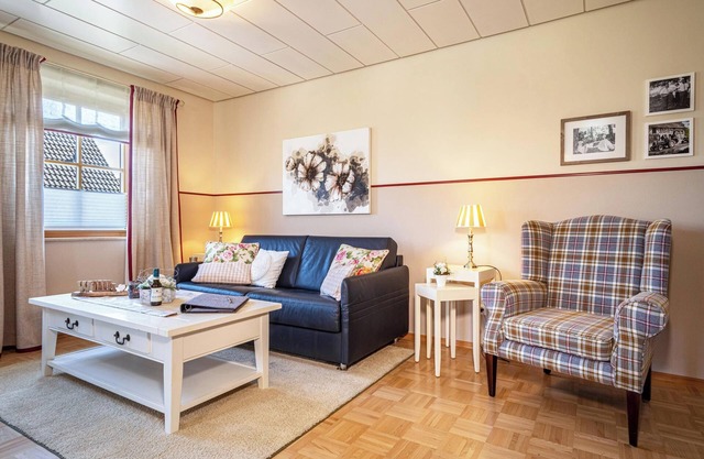 Beautiful Vacation Apartment 4 on "Trostelhof" with Balcony