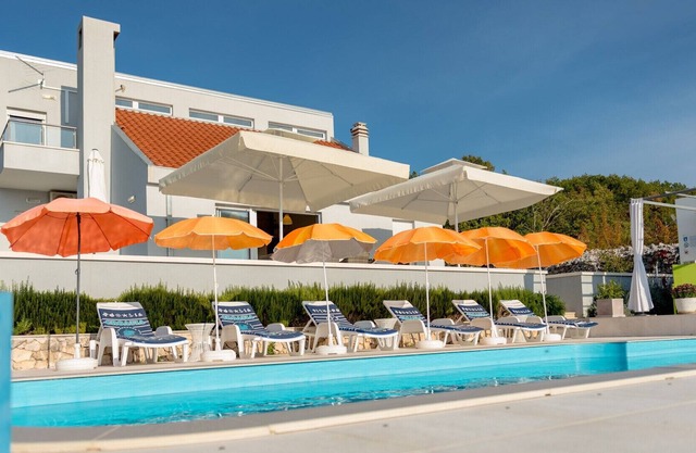 Beautiful Villa Florice