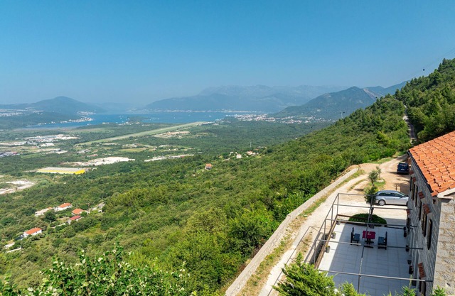 Beautiful Villa with Postcard View over Boka Bay