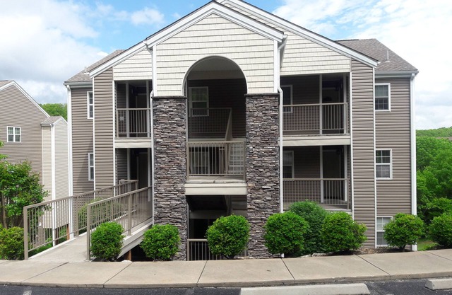 Beautiful walk-in condo in a peaceful lake setting.