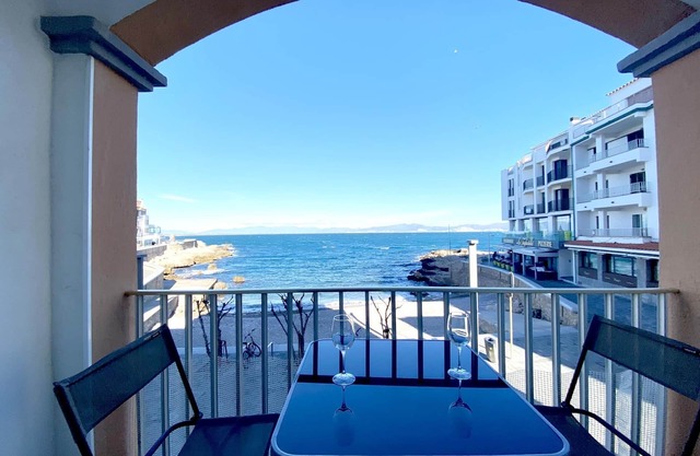 Beautifull apartment with sea views