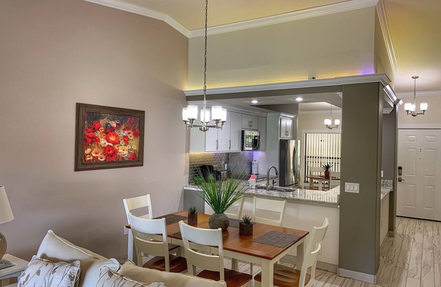 Beautifully furnished condo