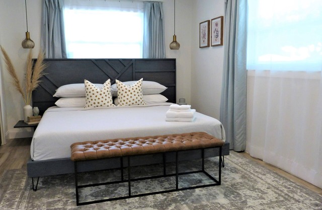Beautifully renovated house close to beaches