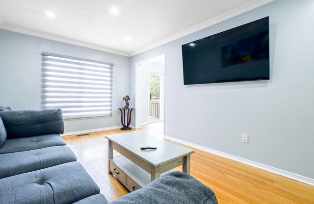 beauty 4 bedroom home! Favorite