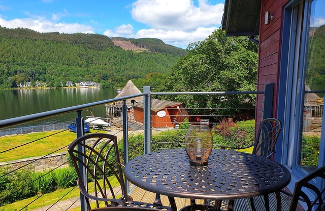 Beinn Eighe - marina in Taymouth, Kenmore