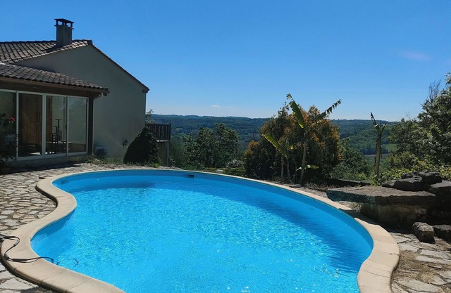 Bel Appartement de Vacances Avec Piscine