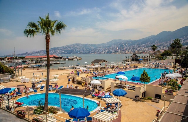 Bel Azur Hotel & Resort