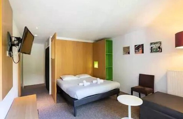 Belambra Clubs Gourette - Lou Sarri - Half board - Accommodation Classic 1 Bedroom 2 Adults and 1 Child with balcony