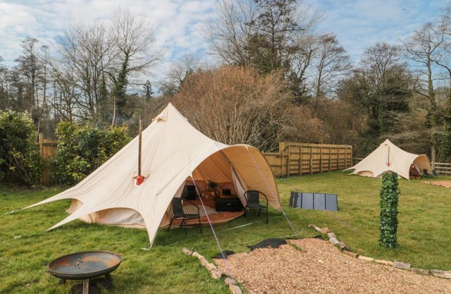 Bell tent 3