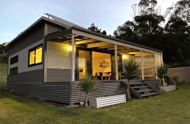 Bella Blue - Scamander River Stay
