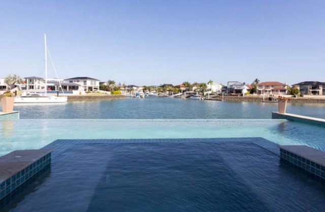 Bella Vista of Raby Bay Bed & Breakfast