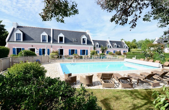 Belle Ile: The Desirade House