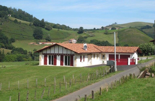 Belle Maison vue montagnes