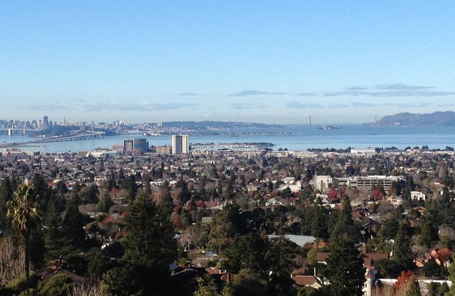 Berkeley Hills House in The Claremont ~ Spectacular Golden Gate Views