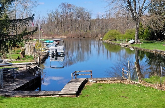 Berry Lake House