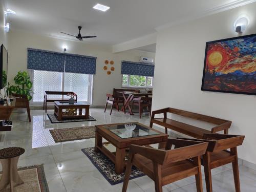 Best 3BHK Premium Homestay - Onyx, 7 Elysee Homestay