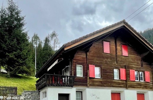 Best deal in town-only Chalet in center of Kloster-Platz with 8 beds