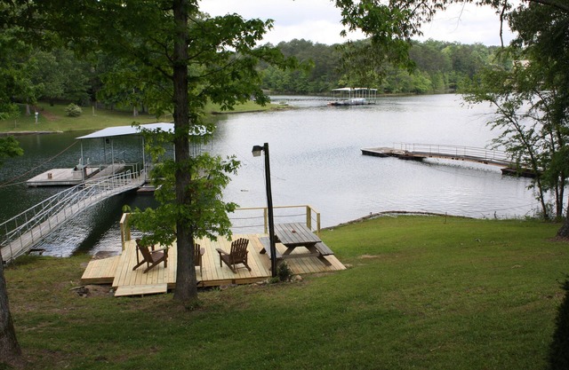 BEST DEAL on SMITH LAKE/Level/Convenient/Great Beautiful View