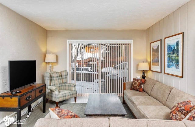 Best Downtown Anchorage Location - Two Bedroom Apartment