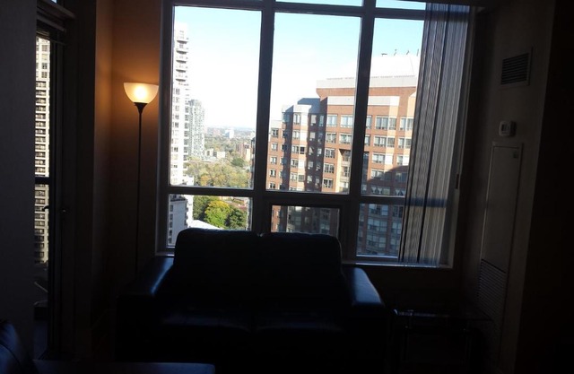 BEST LOCATION/SPECTACULAR VIEW 2 BEDROOMS FURNISHED CONDO S/L RENT
