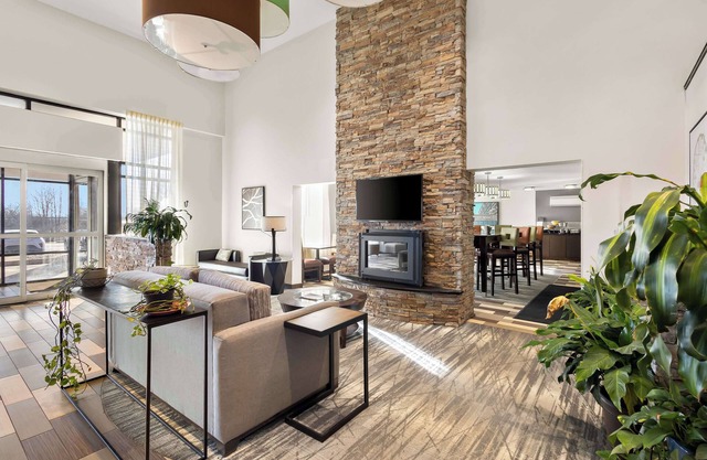 Best Western Luxbury Inn Fort Wayne
