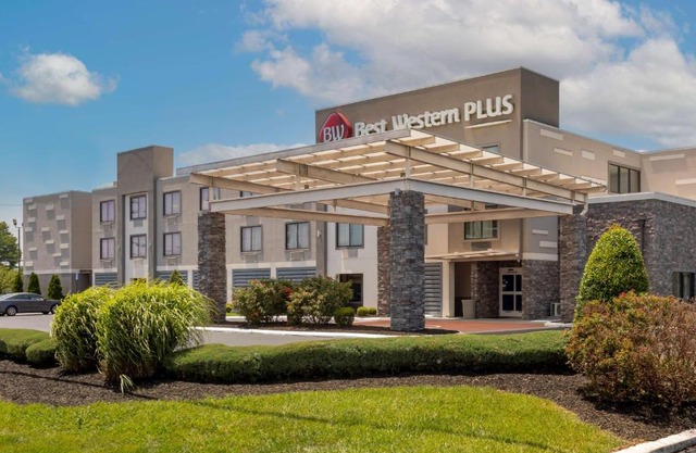 Best Western Plus Bowling Green