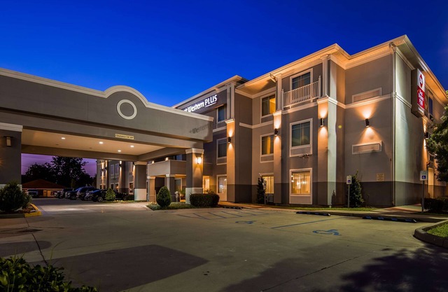 Best Western Plus Chalmette Hotel