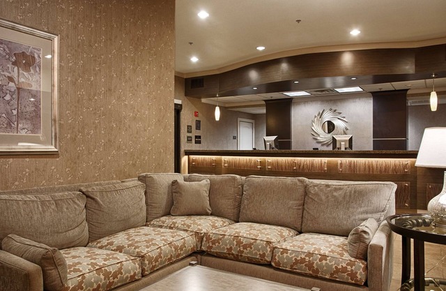 Best Western Plus Texarkana Inn & Suites