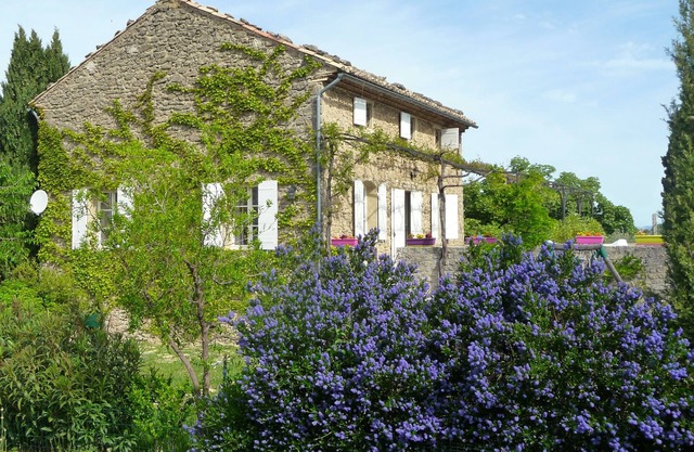 Between Vaison and Mont-Ventoux, Provencal farmhouse on the edge of the village of Faucon