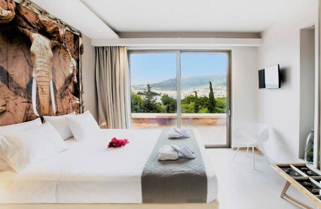 BH979 - C - Room Skiathos